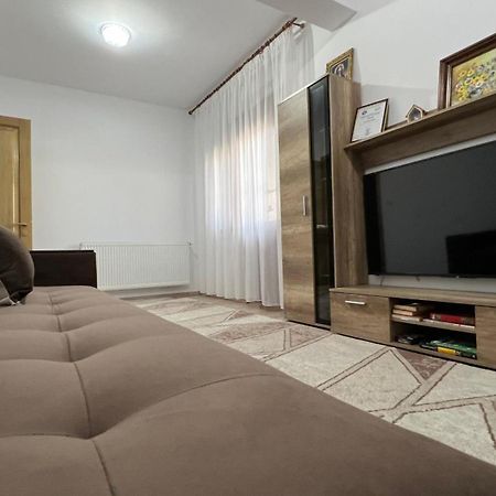 יאשי Alex 2 Apartament מראה חיצוני תמונה